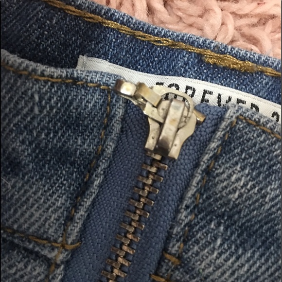 Jean skirt from forever 21 - Picture 3 of 4